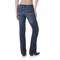 Wrangler Women's Jeans - Mid Rise - DO Wash