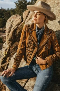 Double D Ranchwear Women’s - Tramp Art Jacket - Elk Horn